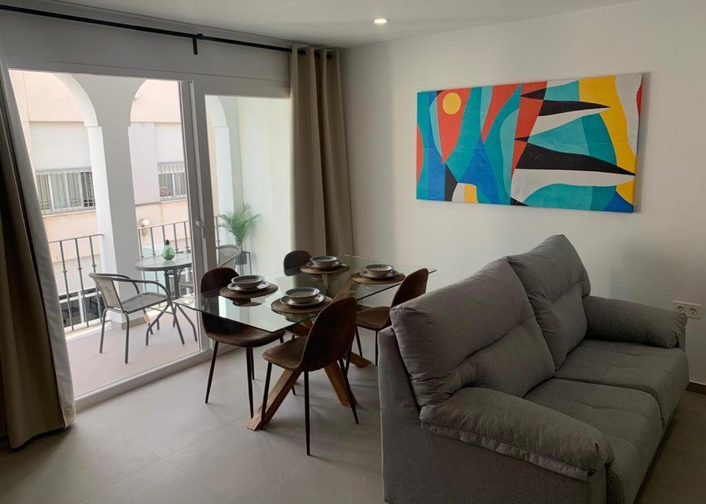 Encanto I Solo Familias Y Parejas En Zona Centro Conil De La Frontera Ngoại thất bức ảnh