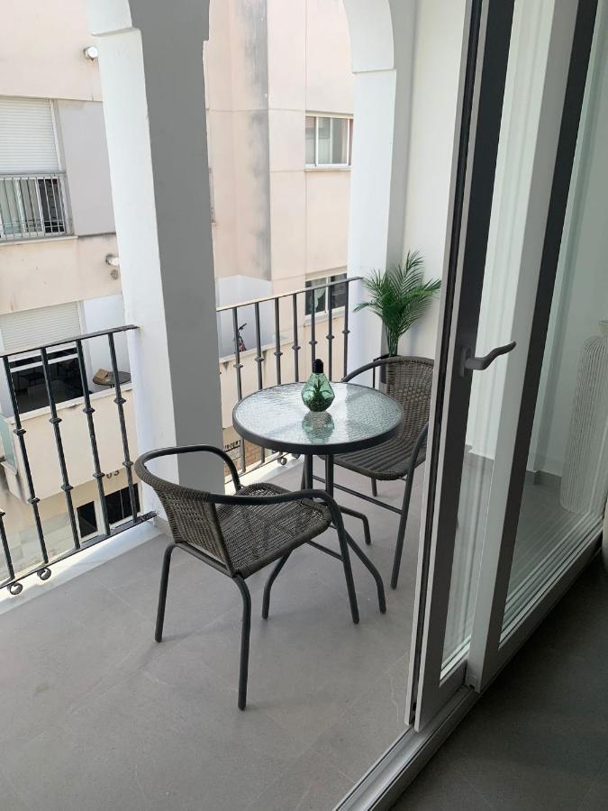 Encanto I Solo Familias Y Parejas En Zona Centro Conil De La Frontera Ngoại thất bức ảnh